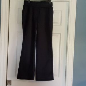 Under Armour semi-fitted pants size Medium